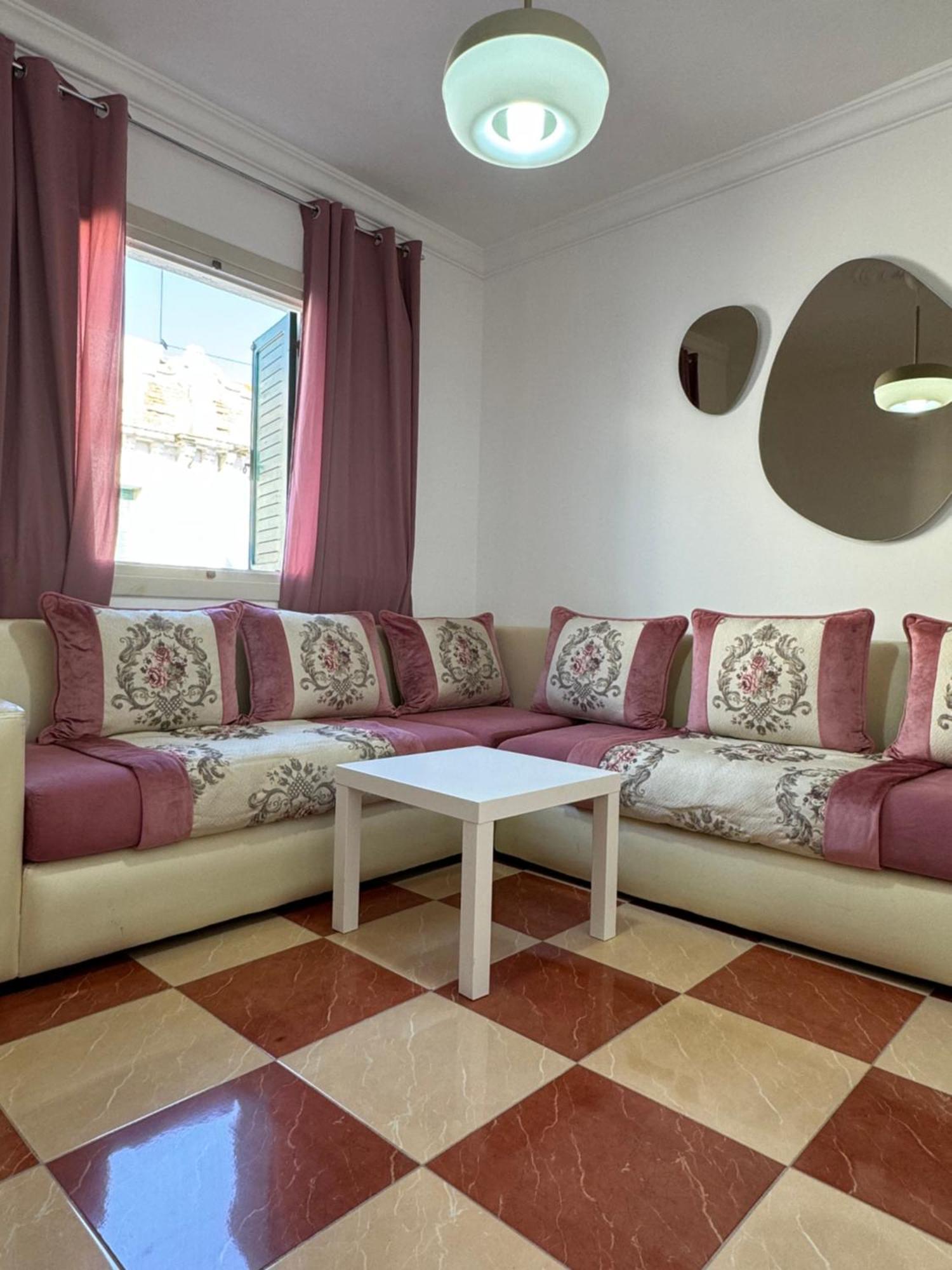Joli Appart Avec Terrasse Au Centre Ville Tétouan المظهر الخارجي الصورة