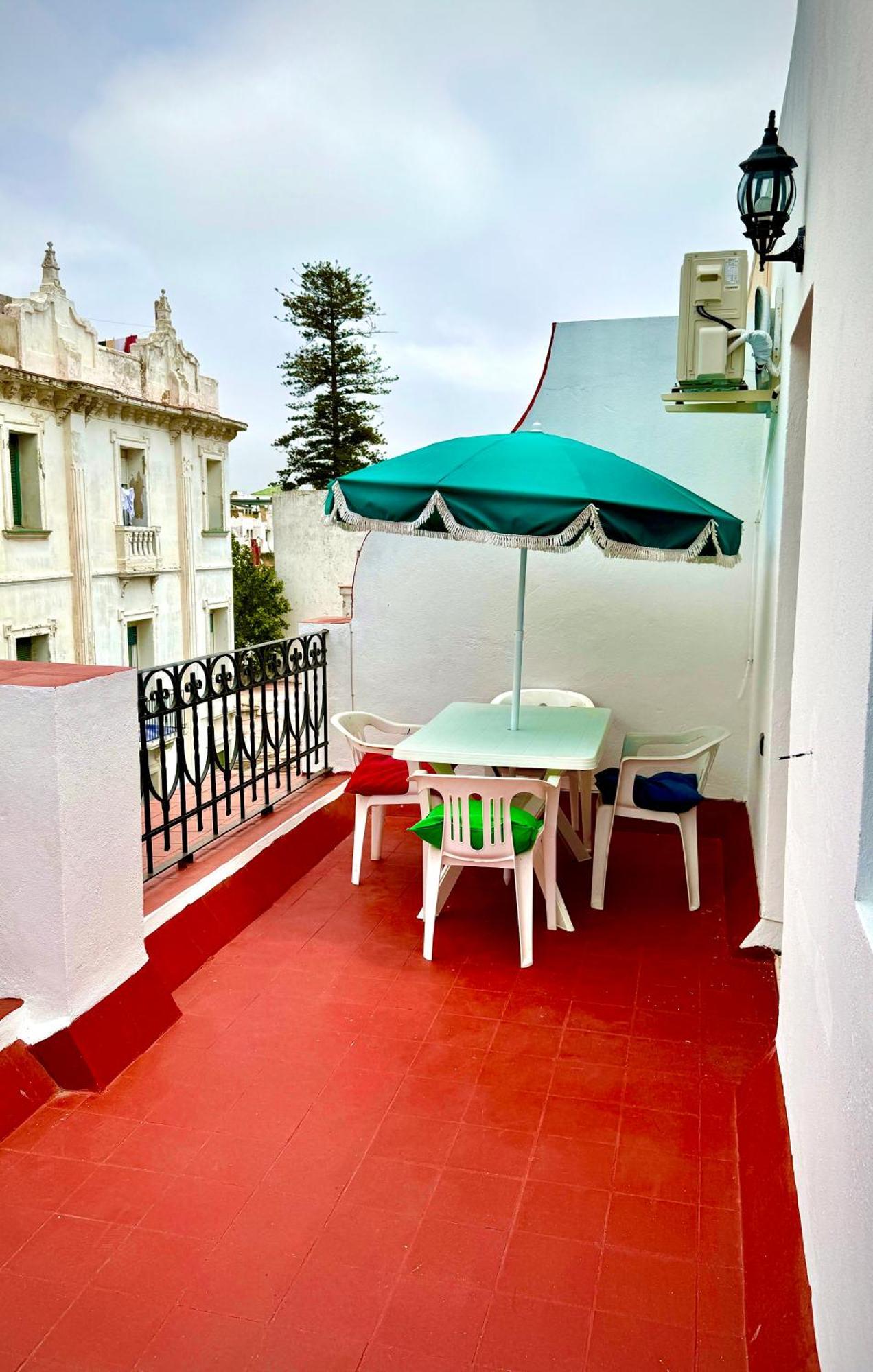 Joli Appart Avec Terrasse Au Centre Ville Tétouan المظهر الخارجي الصورة